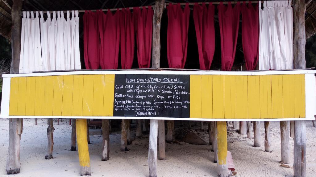 Twisted Palms Lodge & Restaurant Bwejuu Ngoại thất bức ảnh