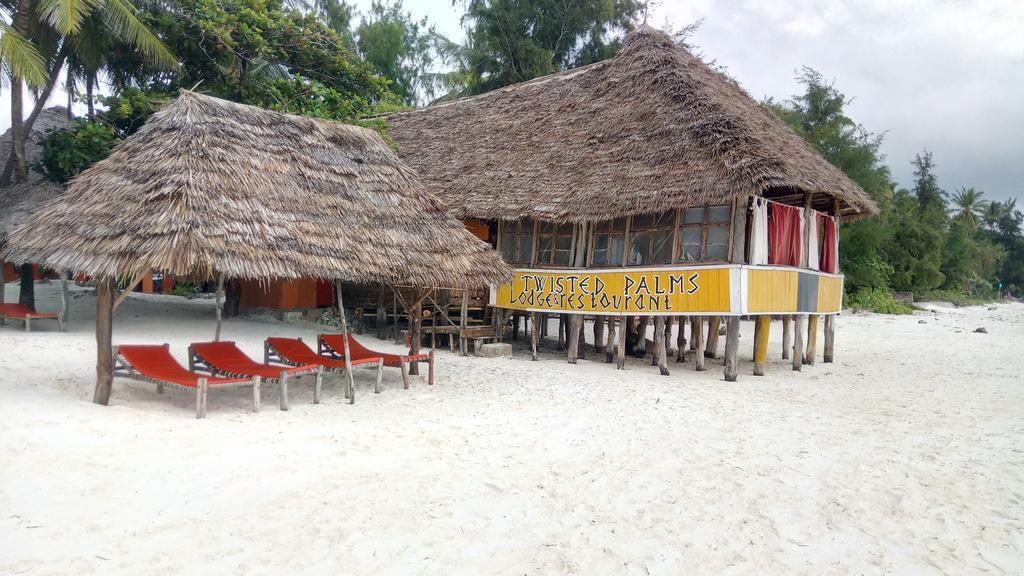 Twisted Palms Lodge & Restaurant Bwejuu Ngoại thất bức ảnh